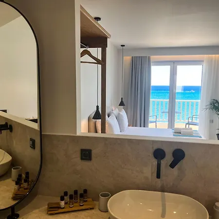 Hotel Aeolia Seaside 2*